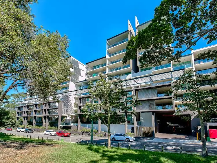 104/23 Parkland Street, Nundah QLD 4012