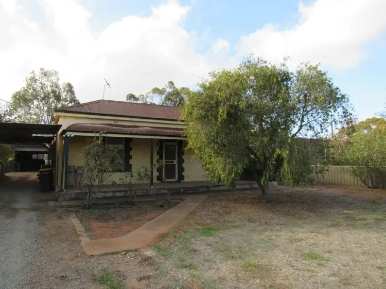 33 Victoria Street, Peterborough SA 5422