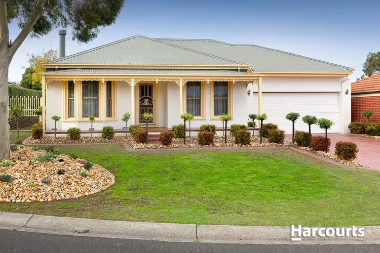 4 Gingham Place, Berwick VIC 3806