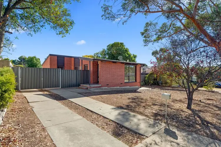9 Flavian Crescent, Morphett Vale SA 5162