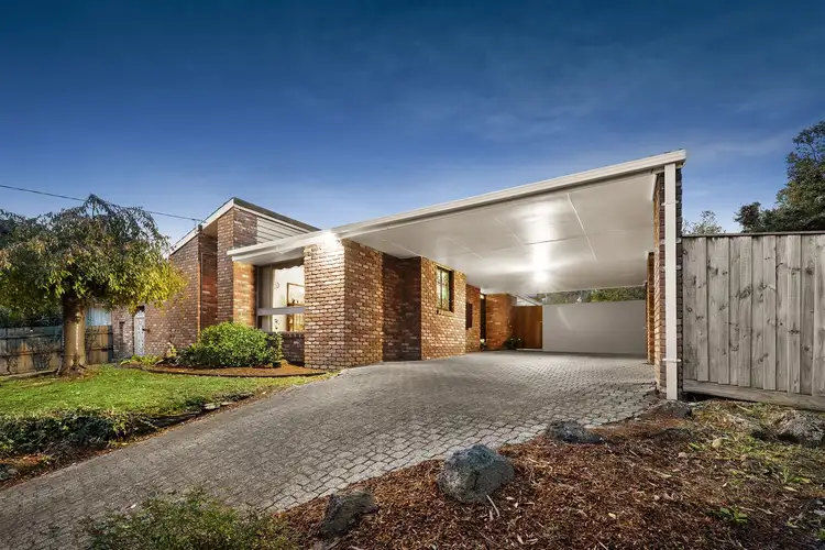 15 Gwyn Rise, Vermont South VIC 3133