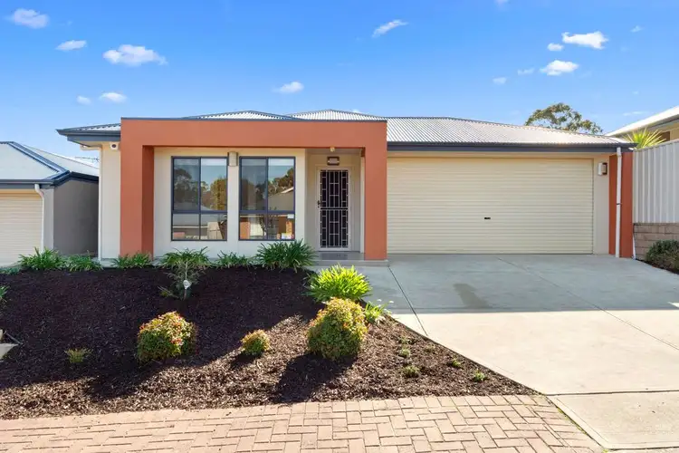 16 Nigel Lane, Hackham SA 5163