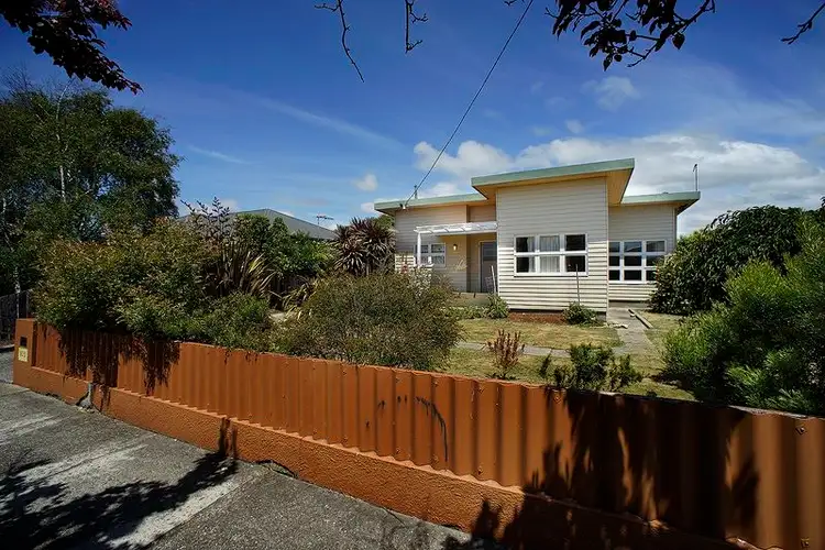 105 George Street, Devonport TAS 7310
