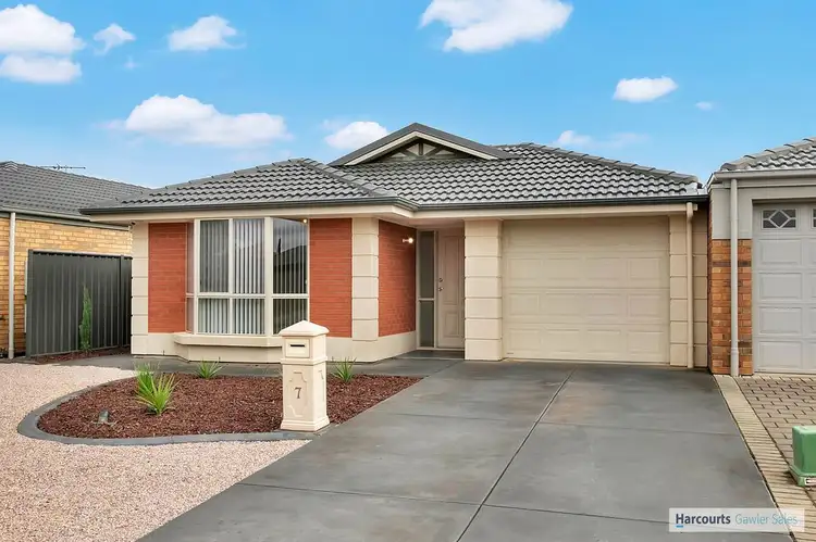 Second view of Homely house listing, 7 Wattle Crescent, Munno Para West SA 5115