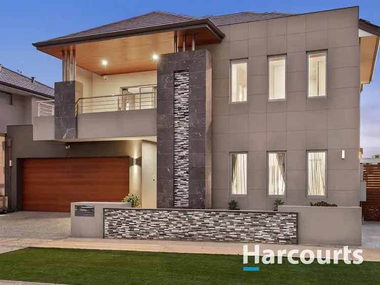 5 Lullworth Terrace, North Coogee WA 6163