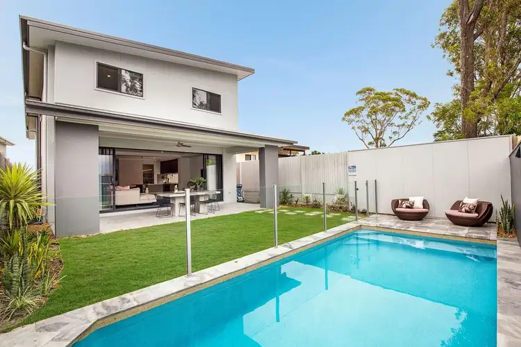 5 Leith Street, Carina QLD 4152