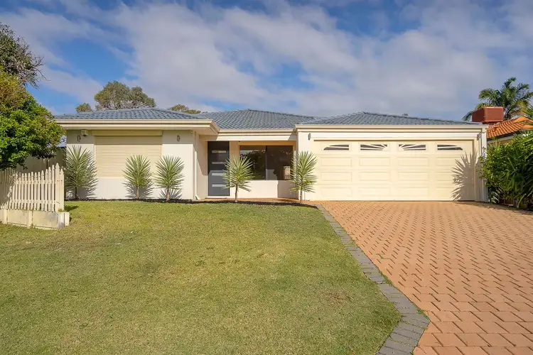 Second view of Homely house listing, 16 Suntree Mews, Beeliar WA 6164