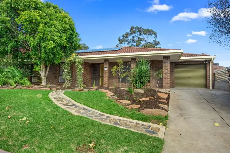 22 Amberly Drive, Happy Valley SA 5159