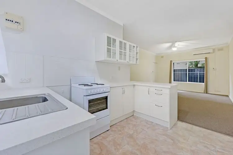 33 Angus Avenue