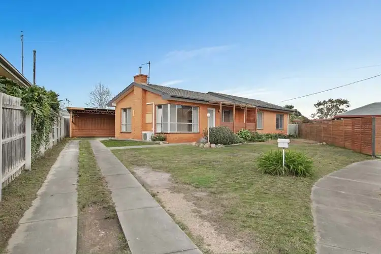 7 Glenda Court, Bairnsdale VIC 3875