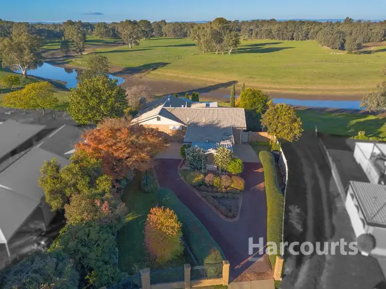 Main view of Homely house listing, 8 Caraselle Avenue, Wangaratta VIC 3677