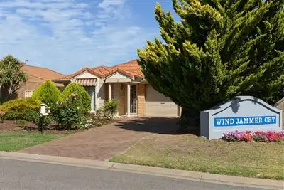 2 Windjammer Court, Encounter Bay SA 5211