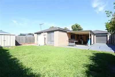 Seventh view of Homely house listing, 85 Calais Circuit, Cranbourne West VIC 3977