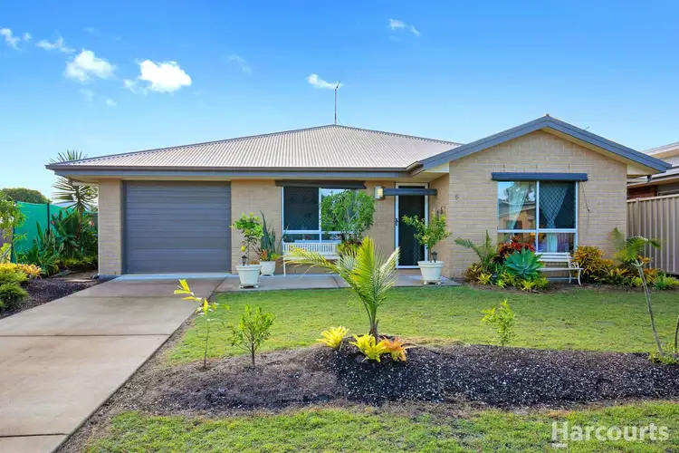 1/6 Bulleen Way, Burrum Heads QLD 4659