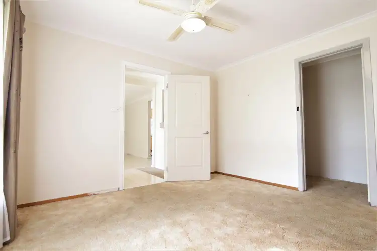 Fourth view of Homely house listing, 2 Jay Court, Werribee VIC 3030