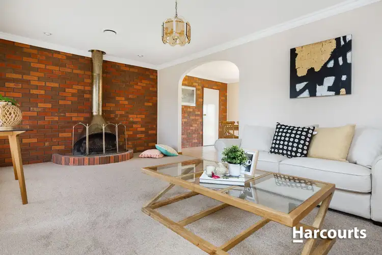 Second view of Homely house listing, 14 Facey Court, Narre Warren VIC 3805