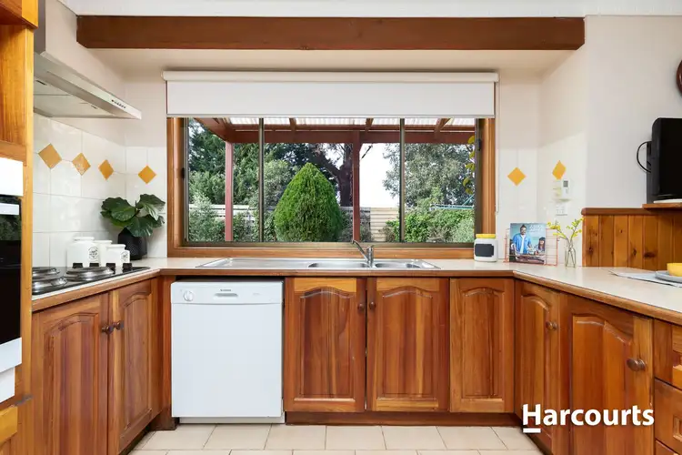 Fourth view of Homely house listing, 14 Facey Court, Narre Warren VIC 3805