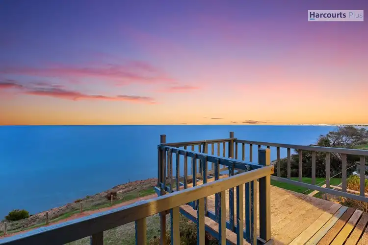 17 Murnada Street, Hallett Cove SA 5158