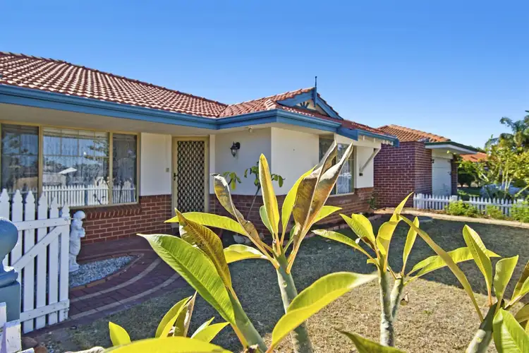 28 Grand Ocean Boulevard, Port Kennedy WA 6172