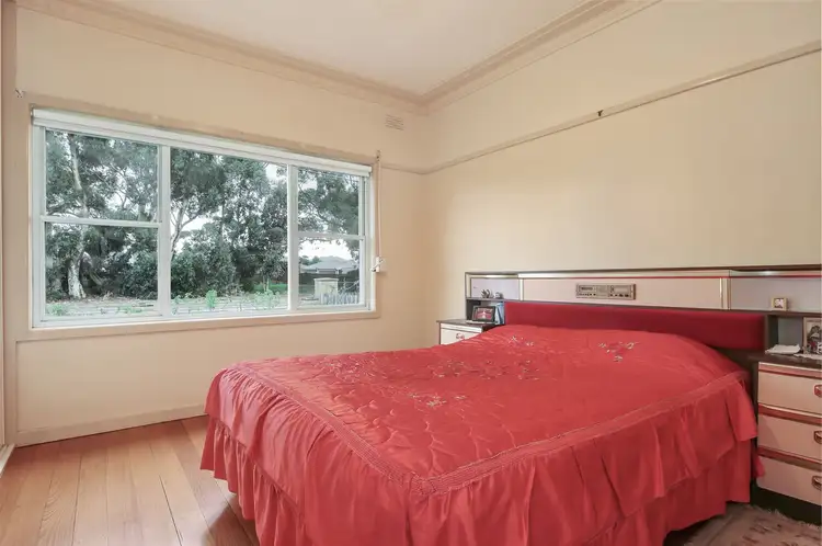 Fifth view of Homely unit listing, 1/116 Thompson Road, North Geelong VIC 3215