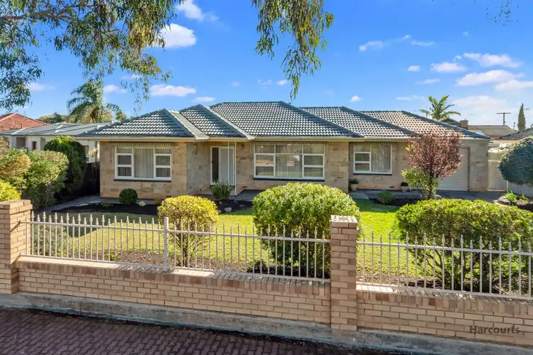 28 Lapthorne Street, Glenelg East SA 5045