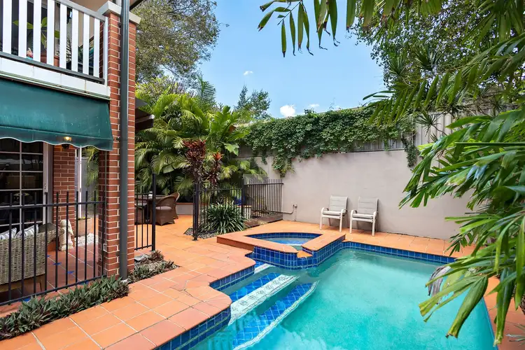 Fourth view of Homely unit listing, 2/106 Racecourse Road, Ascot QLD 4007