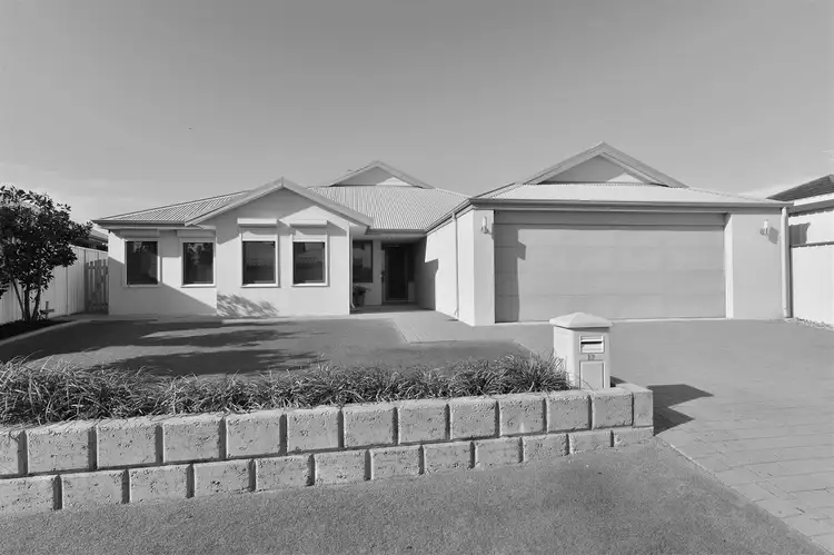 19 Duyfken Way, Dudley Park WA 6210