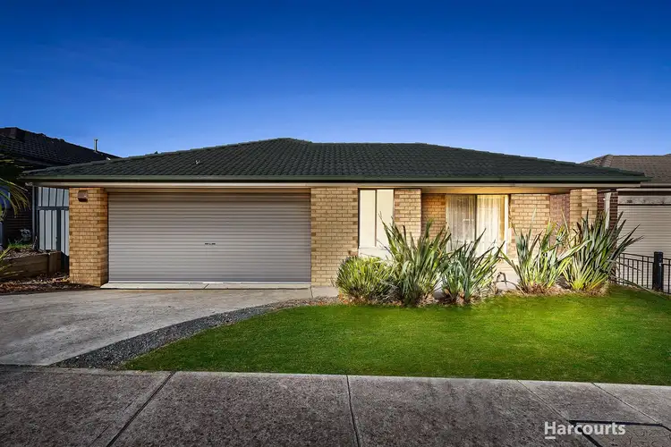 92 Leigh Drive, Pakenham VIC 3810