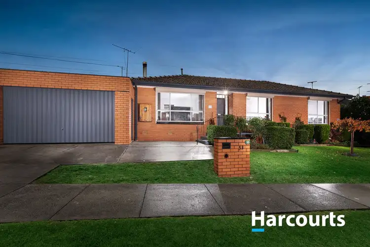 53 Bradstreet Road, Mount Waverley VIC 3149