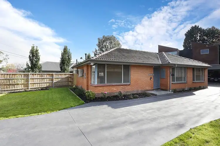 Main view of Homely unit listing, 1/23 Christie Street, Knoxfield VIC 3180