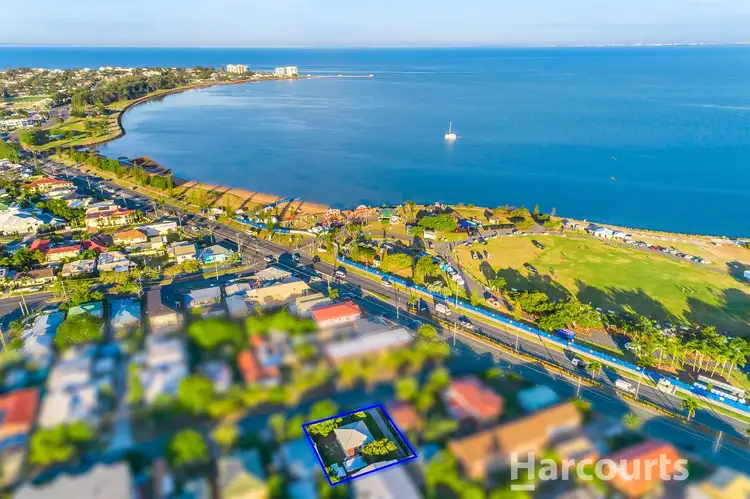 6 Yacht street, Clontarf QLD 4019
