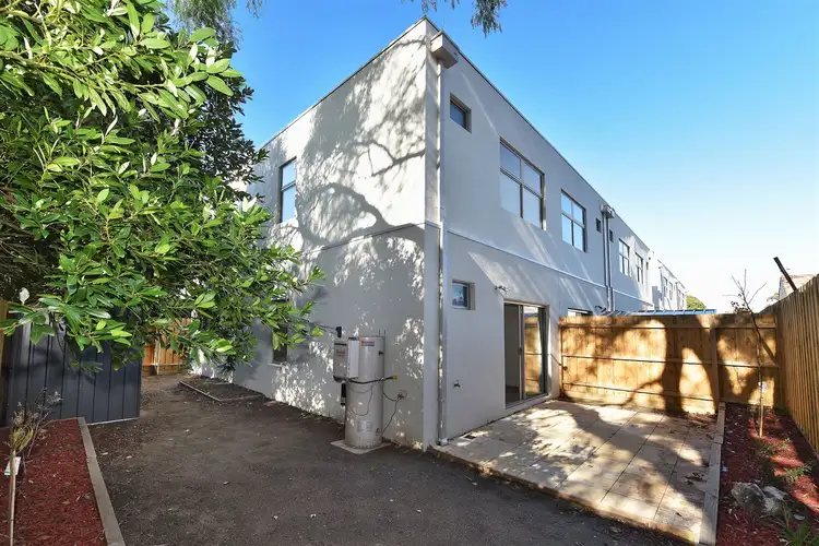 8/32 Rufus Street, Epping VIC 3076