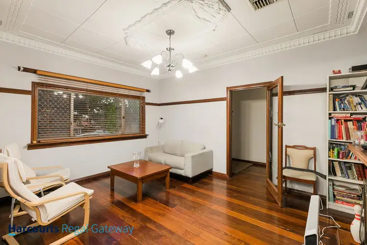 172 Planet Street, Carlisle WA 6101