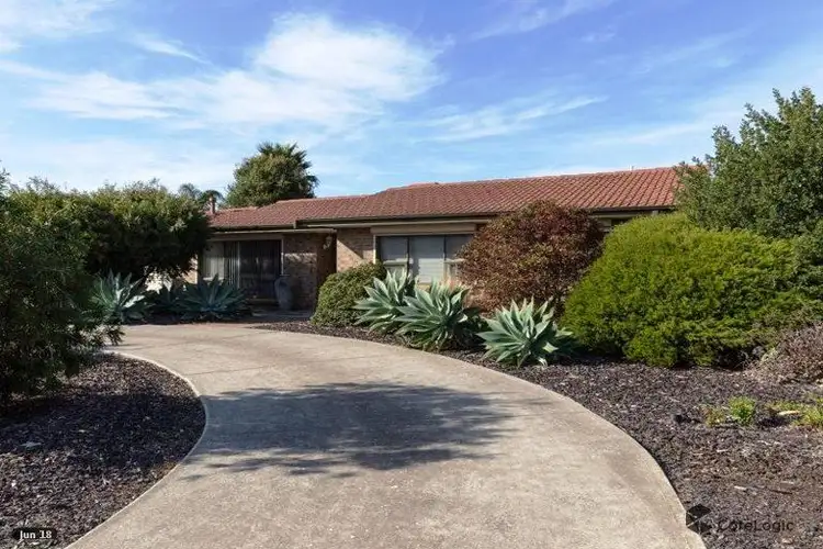 5 Finke Avenue, West Lakes Shore SA 5020