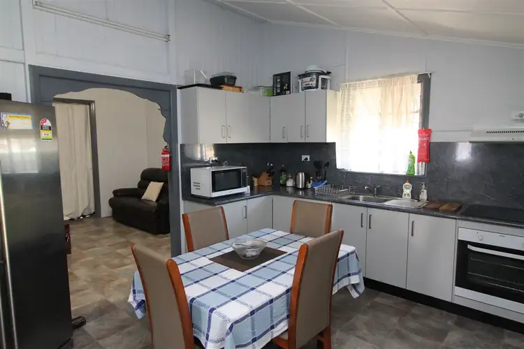 Sixth view of Homely house listing, 118 Tenth Avenue, Home Hill QLD 4806