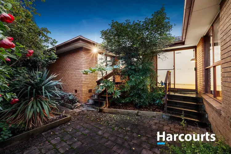 Second view of Homely house listing, 5 Rotherwood Close, Wantirna VIC 3152
