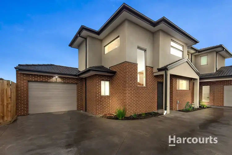 2/12 Slough St, Deer Park VIC 3023