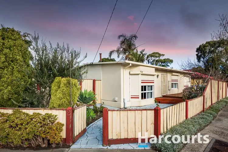 2 Glenthorne Drive, Keysborough VIC 3173