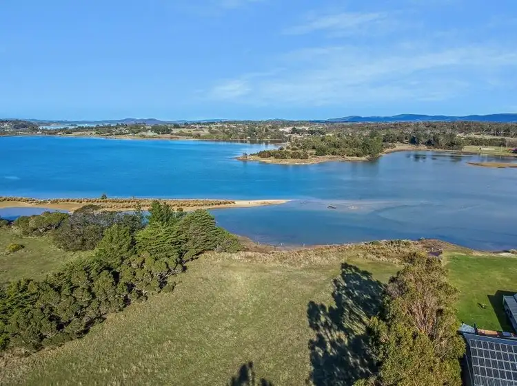 10 Kelso Jetty Road, Kelso TAS 7270