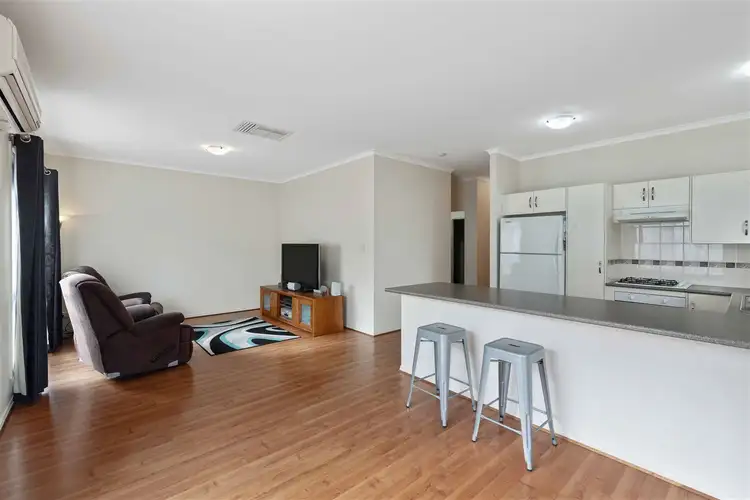 Fourth view of Homely house listing, 2 Hanna Close, Hackham SA 5163