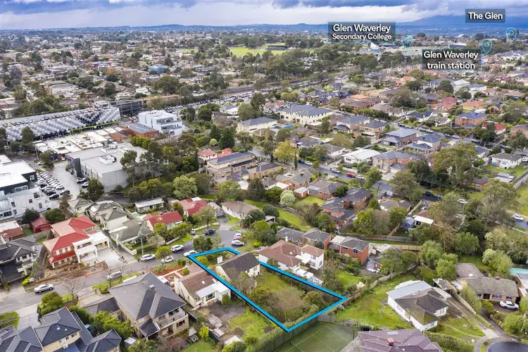 Fifth view of Homely house listing, 7 Somers Court, Glen Waverley VIC 3150