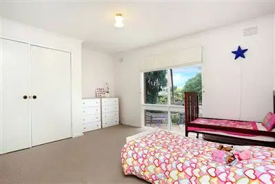 Seventh view of Homely house listing, 11 Alrene Court, Vermont South VIC