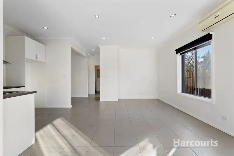 Third view of Homely unit listing, 4/2 Hamilton Court, Lalor VIC 3075