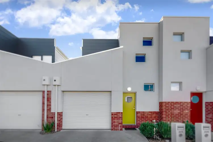 24/5 Oxford Street, Whittington VIC 3219
