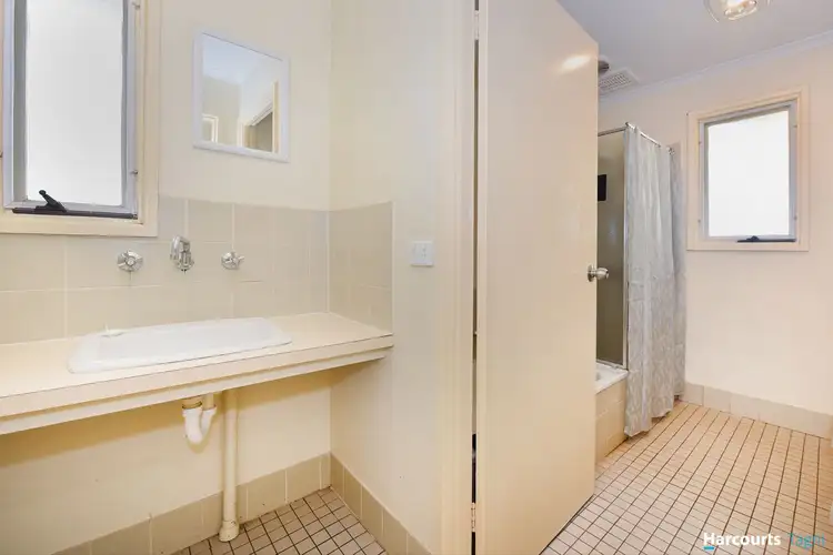 Sixth view of Homely house listing, 2 Teal Place, Noarlunga Downs SA 5168