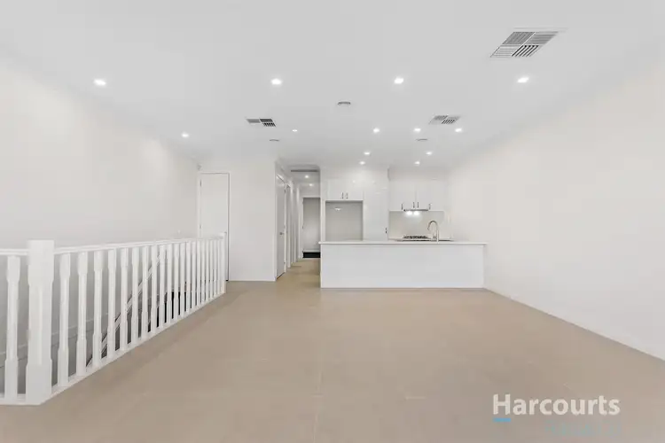 Sixth view of Homely townhouse listing, 8D Hensley Road, Lalor VIC 3075