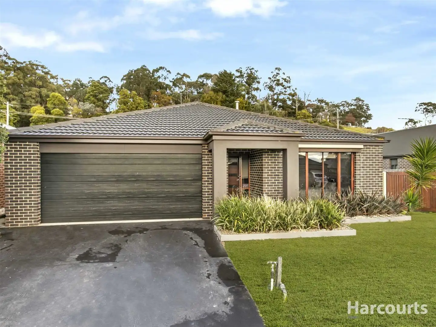 Main view of Homely house listing, 17 Fernlea Close, Trafalgar VIC 3824