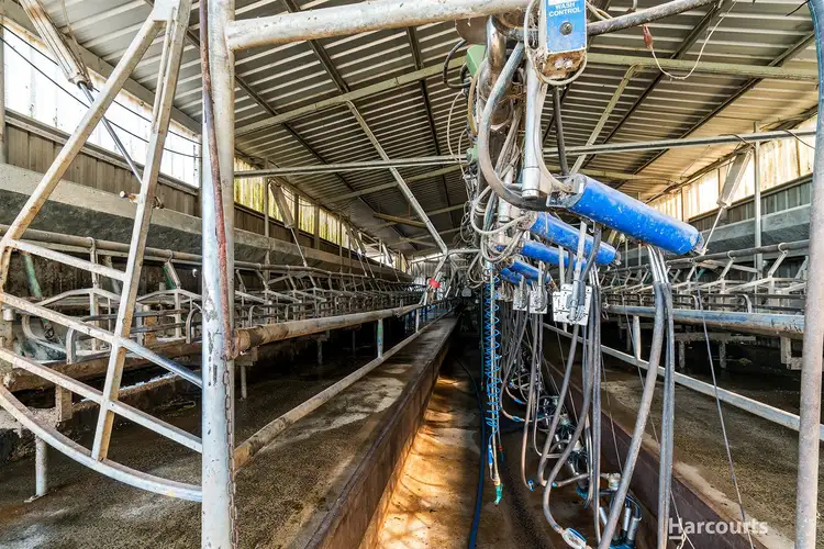 Fifth view of Homely rural property listing, 102 Daveys Road, Willow Grove VIC 3825