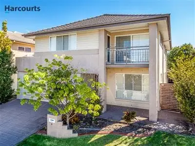 4 Armour Close, North Lakes QLD 4509