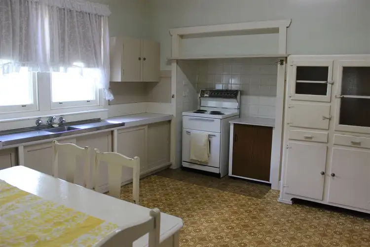 Seventh view of Homely house listing, 4 Myrtle Street, Alexandra VIC 3714